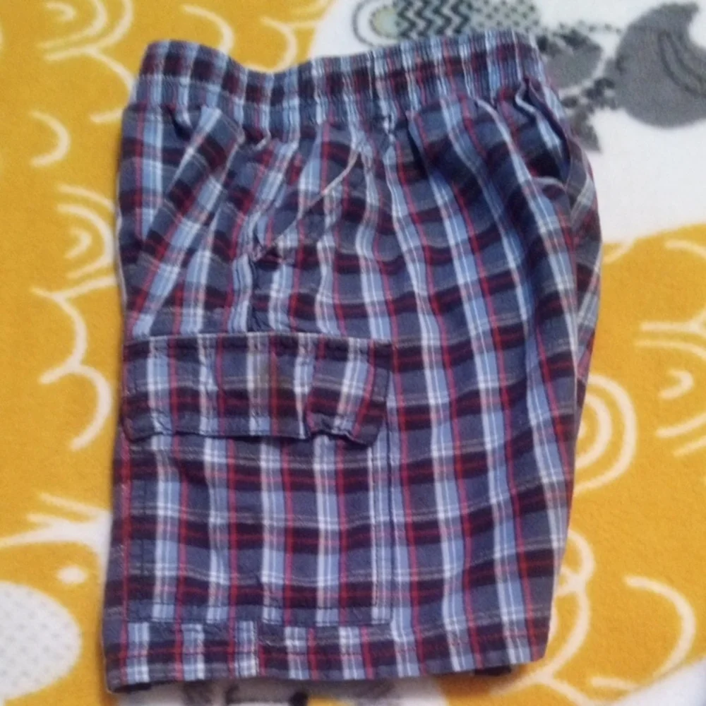 OshKosh B'gosh 2T Blue & Red Plaid Shorts Elastic Waistband 4 Pockets